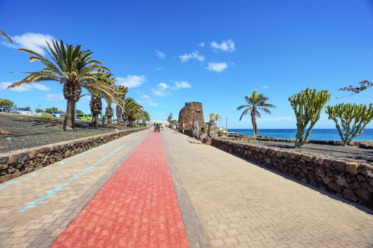 Lanzahost Casa Cala Apartment Costa Teguise Bagian luar foto